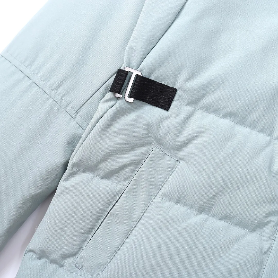F Canada Goose/ Garson 35 ， ins 、 、 。 Canada Goose， ， ！ 90% ， ！ ， ， ！
